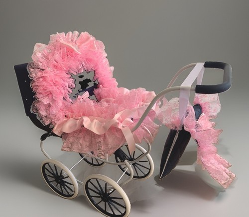 Ultra frilly pink - ultra, deluxe