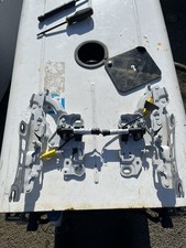 BMW 330e 20-25  Front Right