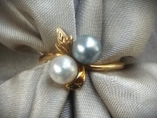 GORGEOUS RAREST VINTAGE AUTH