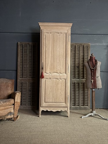 Vintage french bonnetiere - french,
