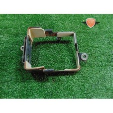 Battery support Suzuki