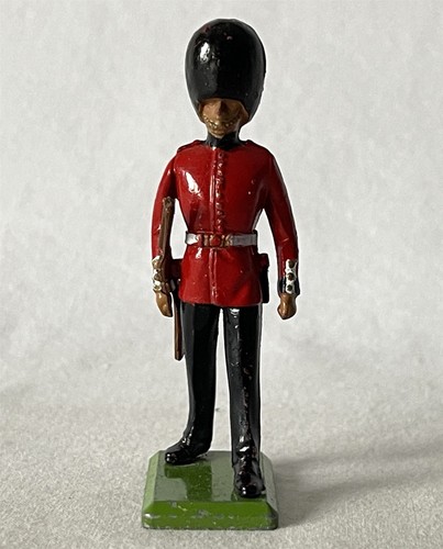 Vintage painted lead britains - vintage,