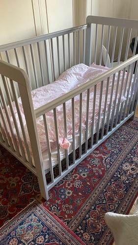 Baby cot with full - with,