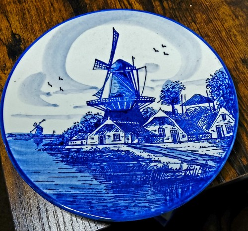 Vintage hand painted - painted, delft
