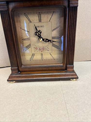 Nice small wood seiko - small,