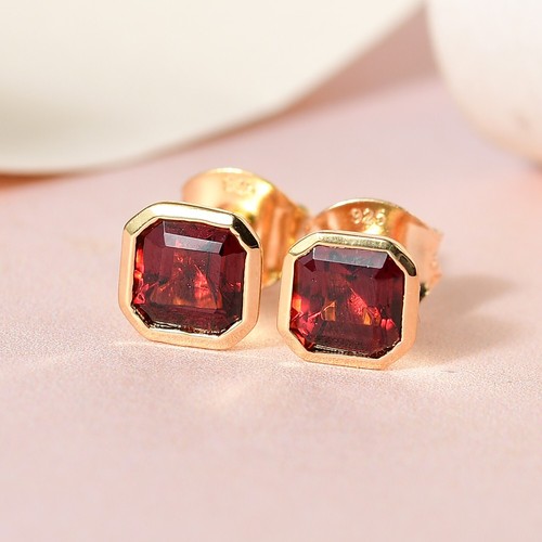 Red garnet studs cushion - garnet,