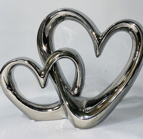 Double chrome heart sculpture - chrome,
