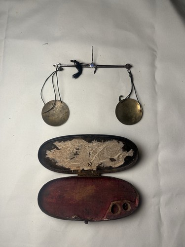 Antique pocket cased balance - pocket,