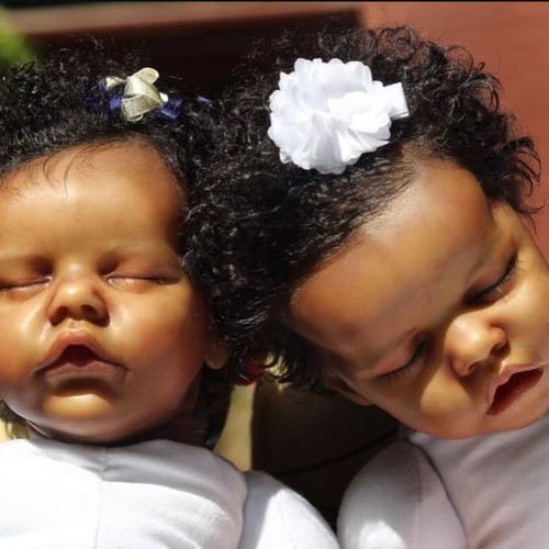 New lifelike reborn baby - new,