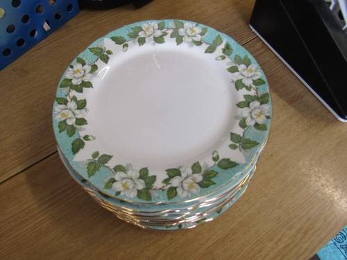 Montrose gladstone bone china - montrose,