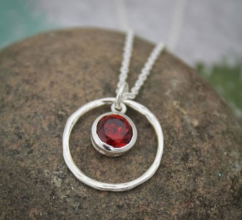 Garnet round pendant 925 - round,