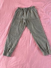 Women’s size 8 F&F khaki