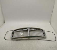 GRILLE JAGUAR XJ 4 Door Saloon  68-92