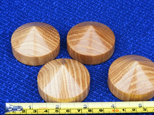 Oak cone feet - , 48mm