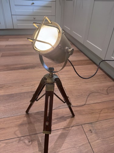 Brass and dark wood - dark, tripod