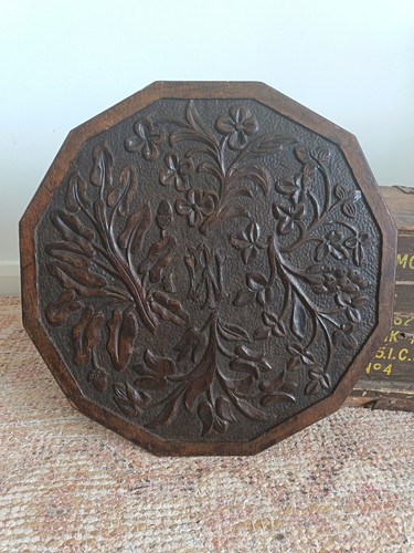 Antique carved wooden - antique,
