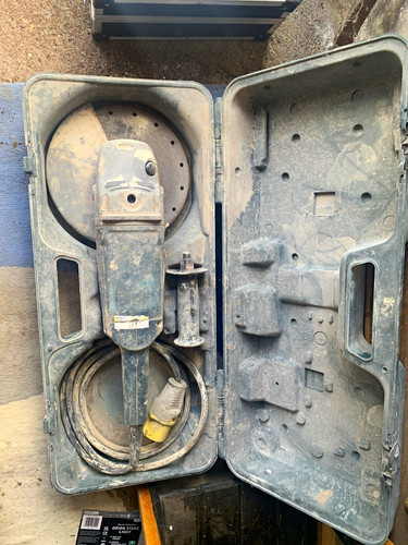 Hitachi 9inch grinder - , in