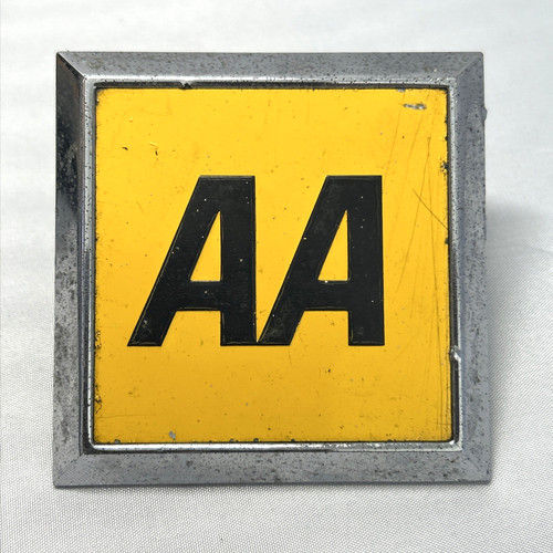 Vintage 1970s car grille - aa,