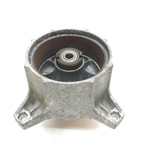 Front hub suzuki - front,