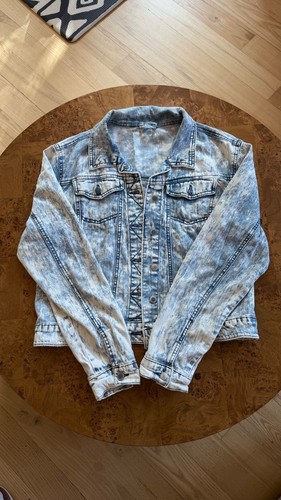 Light wash acid denim - light,