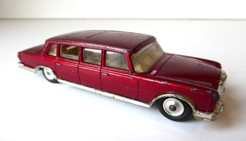 Corgi toys 247 merecedes - toys, 'merecedes