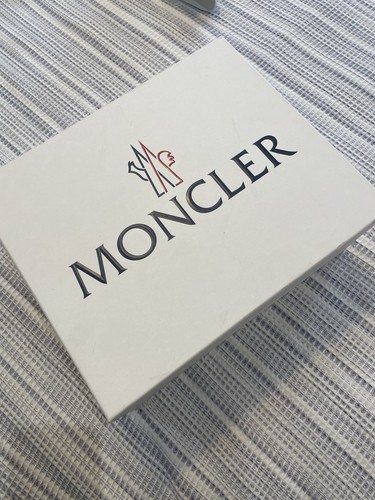 Moncler pre loved empty - pre-loved, shoes