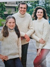 KNITTING PATTERN