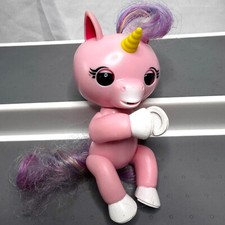 2016 WowWee Fingerlings Pink