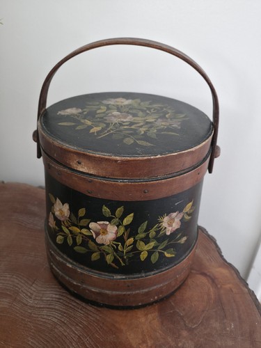 Antique hand painted wooden - antique,