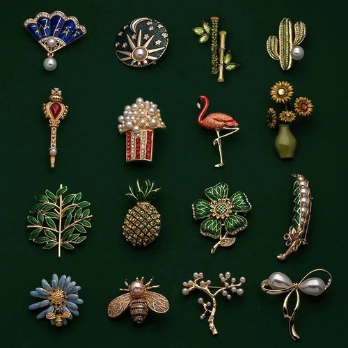 Vintage brooch enamel pin - vintage,
