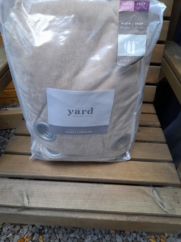 Yard heavy chenille eyelet - heavy,
