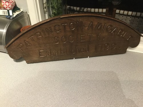 Stunning antique oak sign - stunning,
