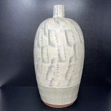 William ‘Bill’ Marshall large stoneware Bottle Cream decor on Green 38cm #2607 