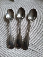 3 x Vintage Walker & Hall Sheffield Silver Plate 'Fiddle' Teaspoons