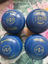 Henselite Tiger Bowls Size 4