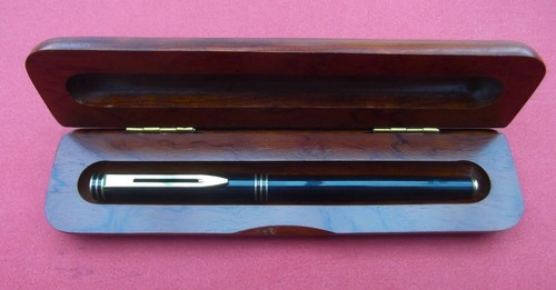 Collectable waterman 18ct - collectable, 'waterman'