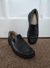 Black Leather Slip On Shoes Size 5 Clarks Springers