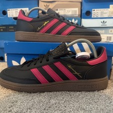 Size UK 9 BNIB NEW Adidas