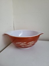 Vintage Pyrex 1.5L Cinderella