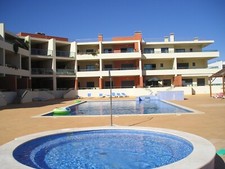 ALGARVE HOLIDAY APARTMENT TO LET RENT CLOSE TO MEIA PRAIA BEACH AND LAGOS MARINA