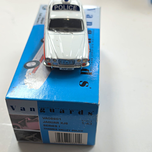 Vanguards va08601 jaguar xj6 - vanguards,
