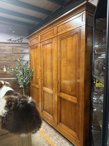 Cherry wood triple wardrobe - triple,
