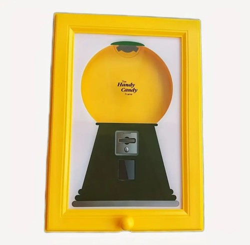 Candy dispenser wall frame - wall,