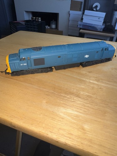 Hornby gauge class 37 - class,