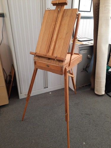 Reeves vintage wooden table - reeves,
