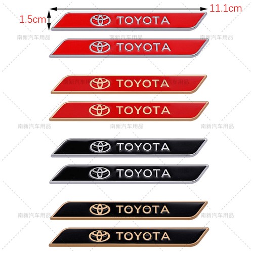 Metal toyota letter - 3d,