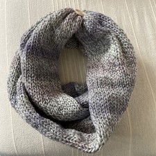 Ladies Super Soft Hand Knitted Infinity Scarf/ Neck Warmer (2. Twists)
