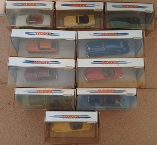 Dinky diecast models - 10, dy-1