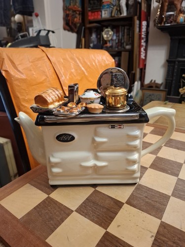 Aga teapot teapottery cream - by,