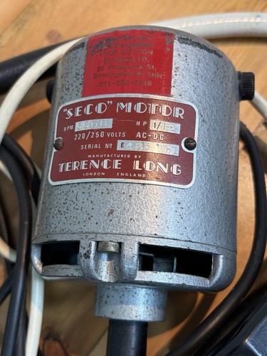 Terence long seco motor - long,